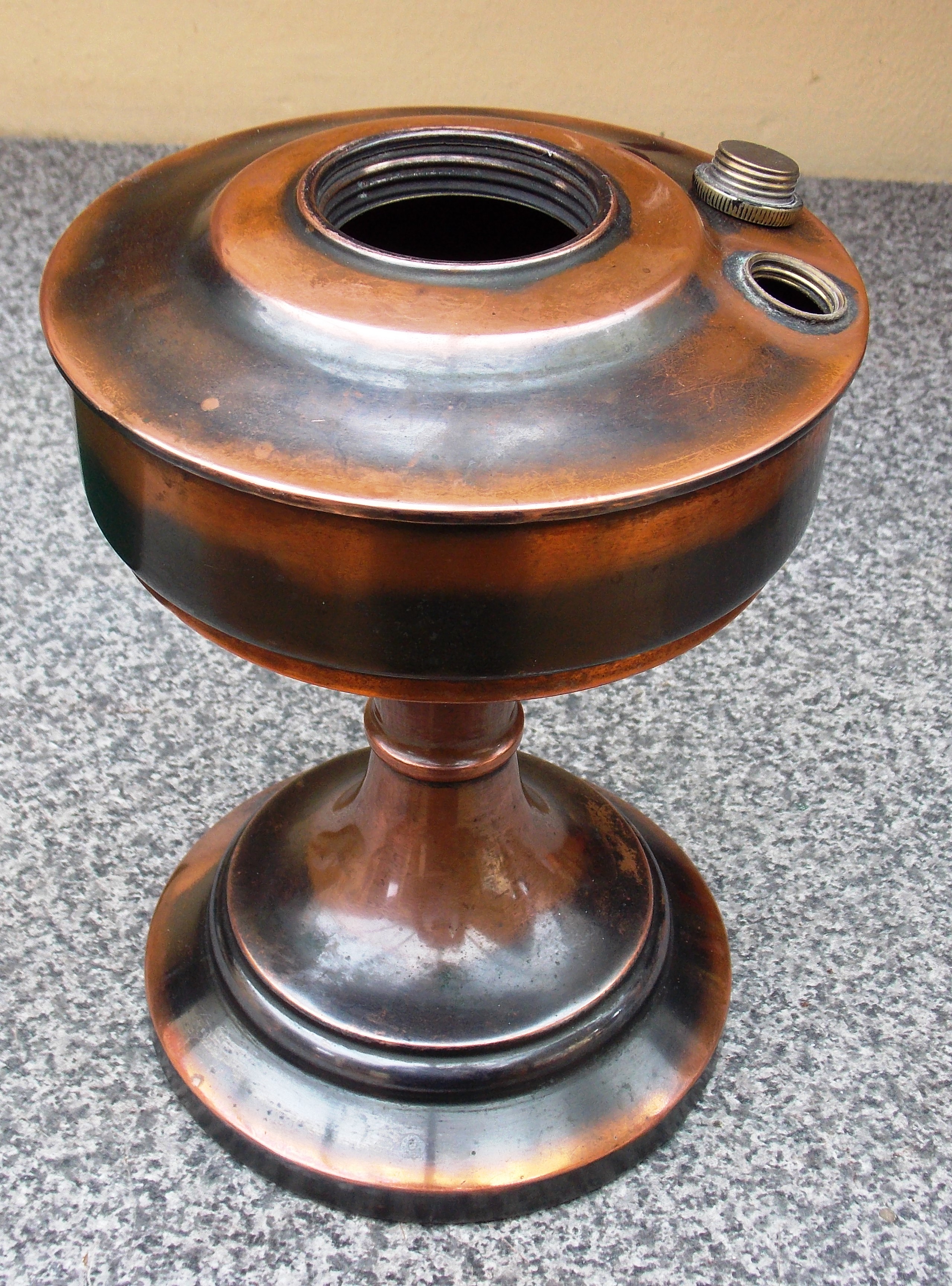 Aladdin model 14 cottage lamp