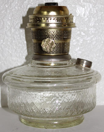 Aladdin model C Brazil glass font lamp