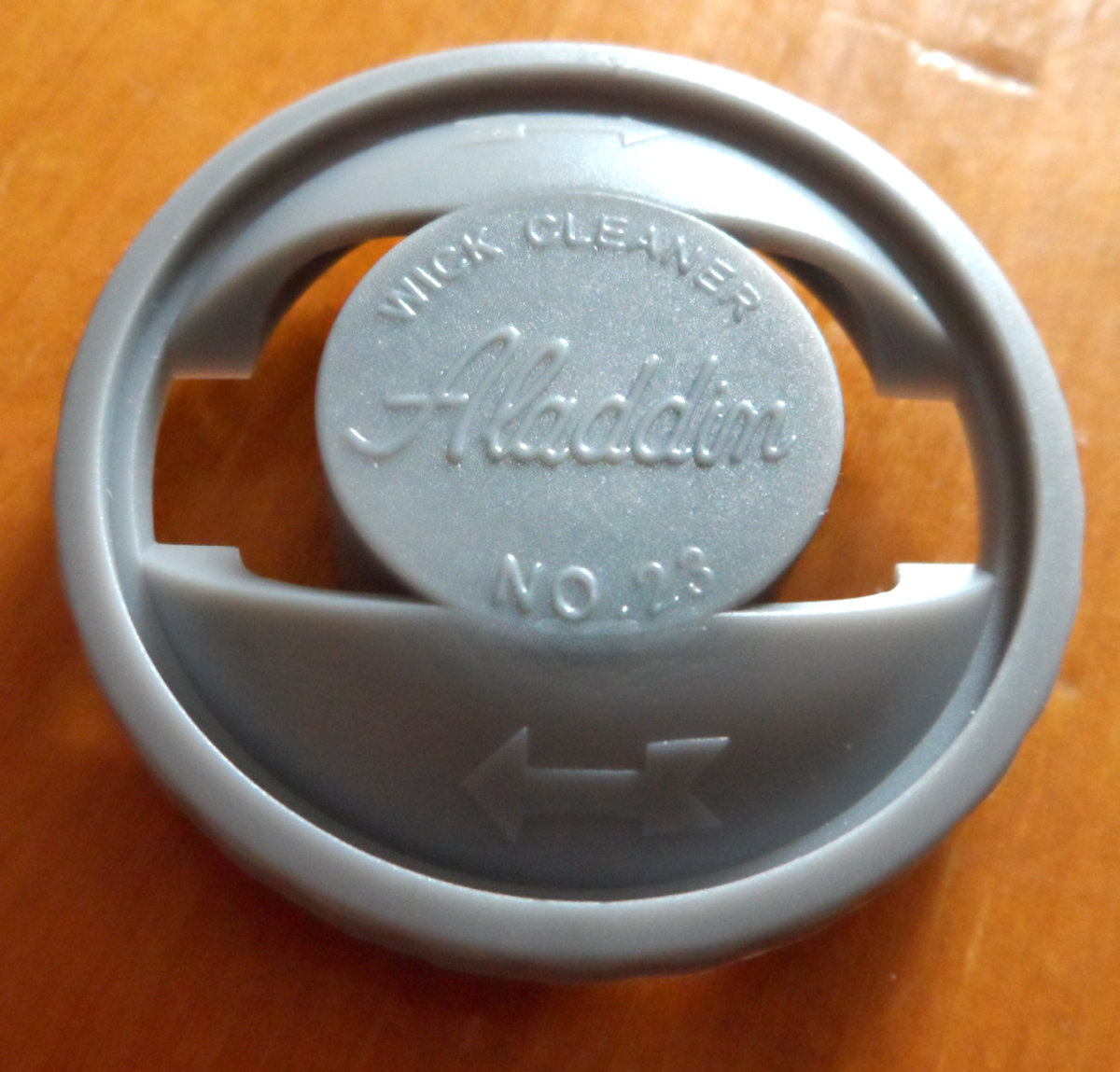 Aladdin England model 23 wick cleaner