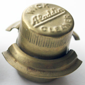 Post WWII UK Aladdin wick cleaner