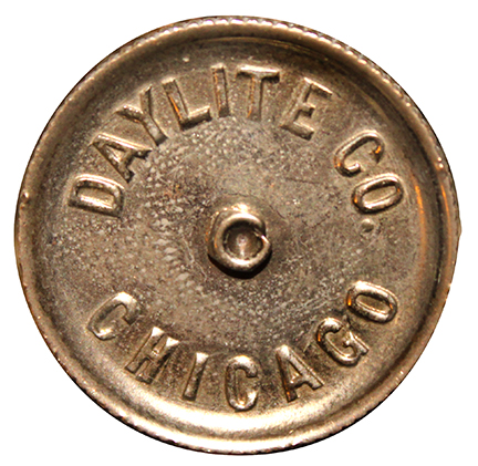 Daylite lamp wick adjusting knob