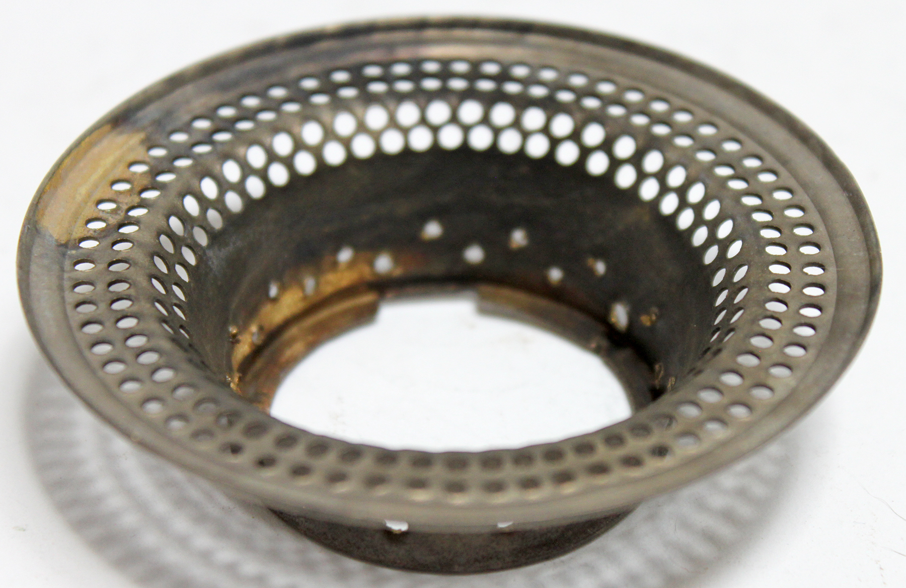 Bottom view of Ironclad model 2 lamp air distributor