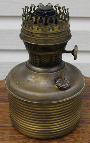 Beacon oilpot lamp
